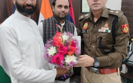 आज दिल्ली पुलिस डीसीपी अशोक विहार निमंत्रण दिया गया