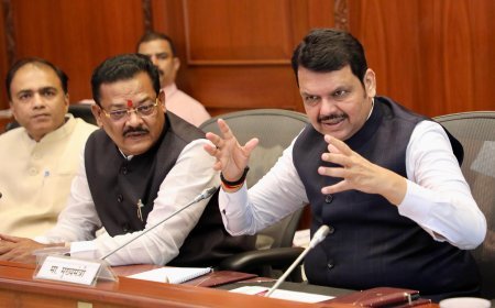 प्रगतीशील महाराष्ट्र, गतीशील महाराष्ट्राच्या निर्धारासाठी एकजूट करुया - मुख्यमंत्री देवेंद्र फडणवीस नववर्षाच्या पूर्वसंध्येला दिल्या नागरिकांना शुभेच्छा