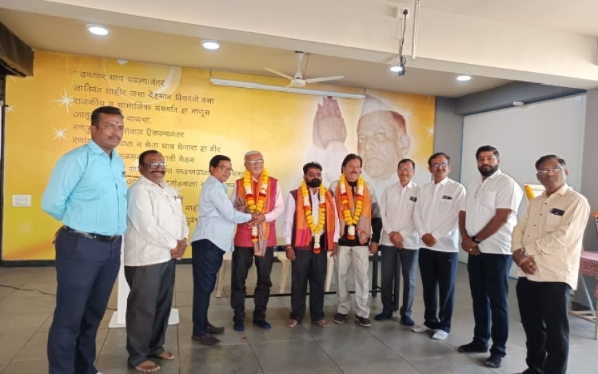 कन्नड तालुका पत्रकार संघाच्या अध्यक्षपदी विठ्ठल शिरसे तर सचिवपदी मुजीब खान यांची निवड