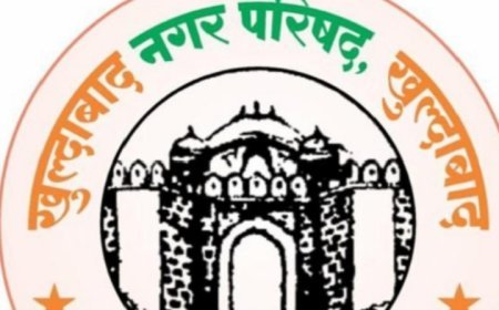 जन्म-मृत्यु प्रमाणपत्रों की लापरवाही से परेशान नागरिक  समाजसेवी इकबाल पटेल ने नगर परिषद को सौंपा ज्ञापन