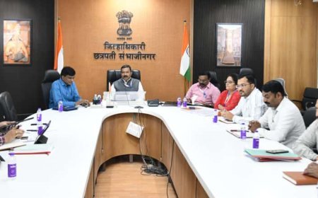 मतदाता सूची में दर्ज आपत्तियों व शिकायतों का करें त्वरित निपटारा – जिलाधिकारी दिलीप स्वामी