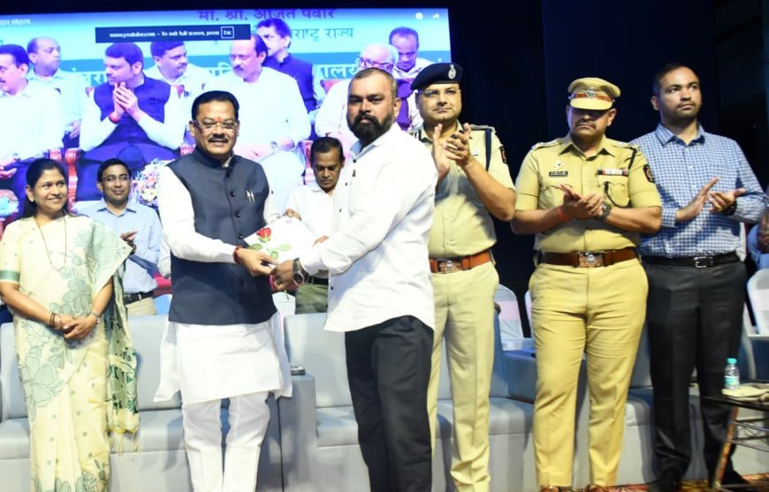 303 people of the district provide appointment letters ceremonially Government job is an opportunity to serve public Posive Minister Sanjay Shirsat