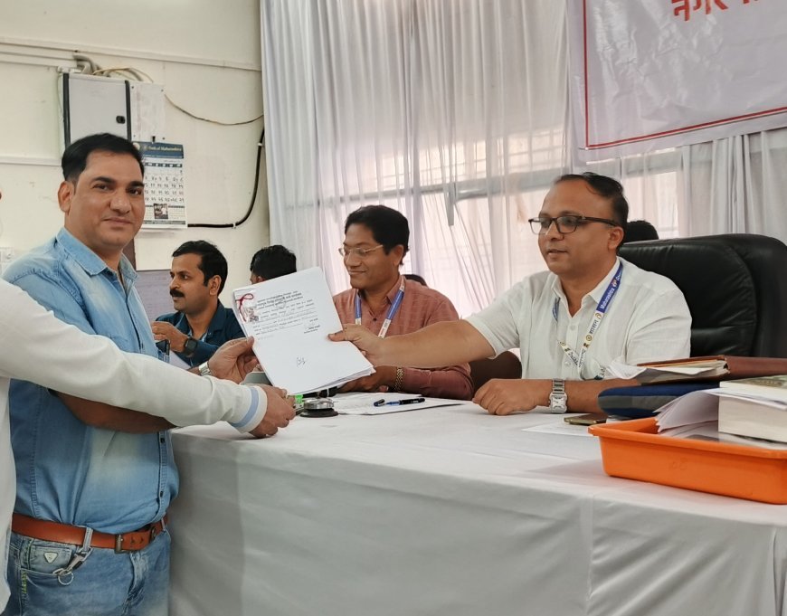 Khultabad Municipal Council Election: Chishti Azharuddin Hasibuddin filed nomination as an independent candidate, discussions intensified in the city regarding the post of President.