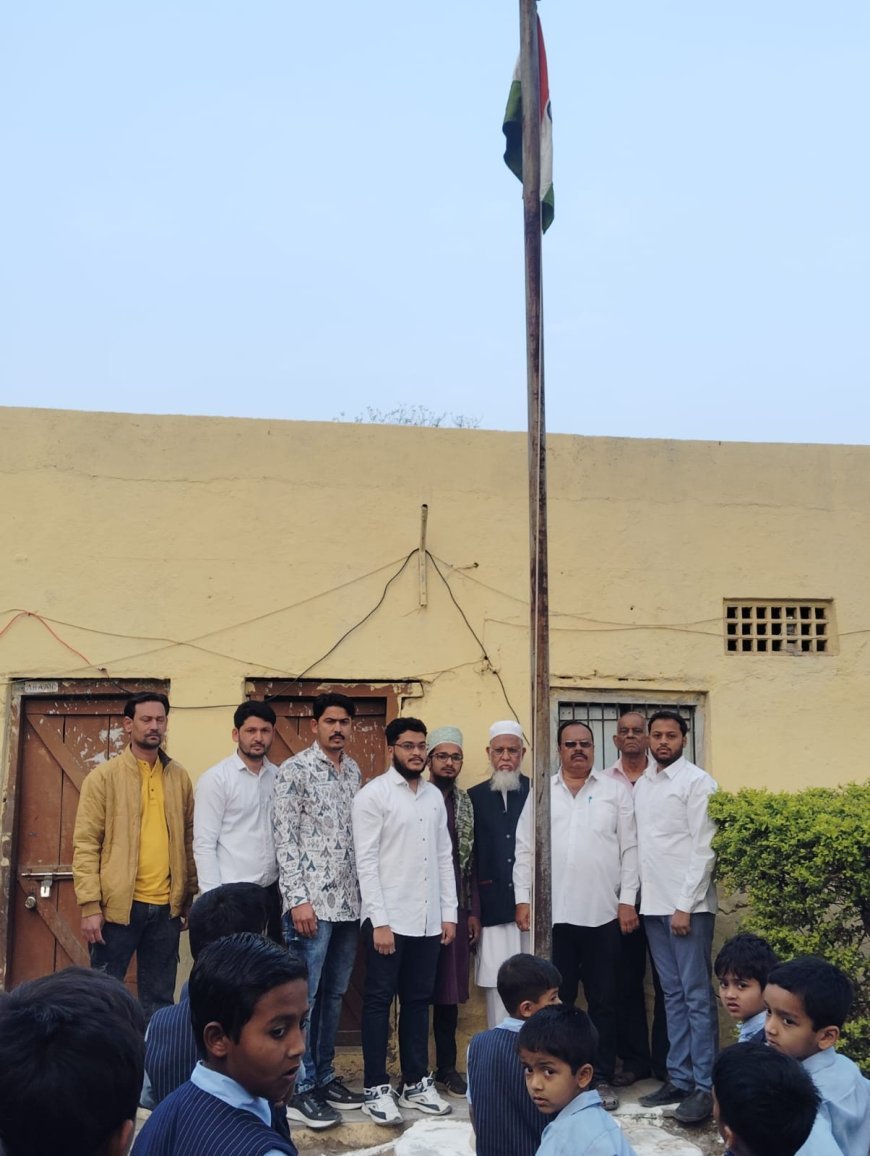 Grand event of Republic Day in Khuldabad Republic Day was celebrated with great enthusiasm and patriotism on 26th January at Burhani English High School and Junior College, Khuldabad.