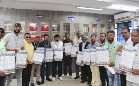 व्हॉइस ऑफ मीडिया की नववर्ष डायरी का भव्य उद्घाटन जिल्हा माहिती अधिकारी डॉ. मिलिंद दुसाने  ने किया विमोचन