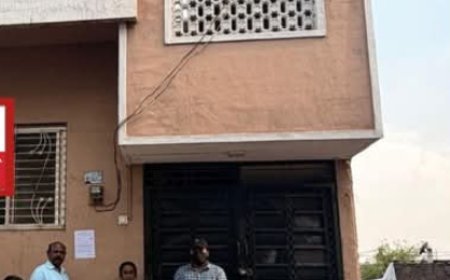 मतीन पटेल के घर पर कार्रवाई की संभावना, मनपा की अतिक्रमण नोटिस
