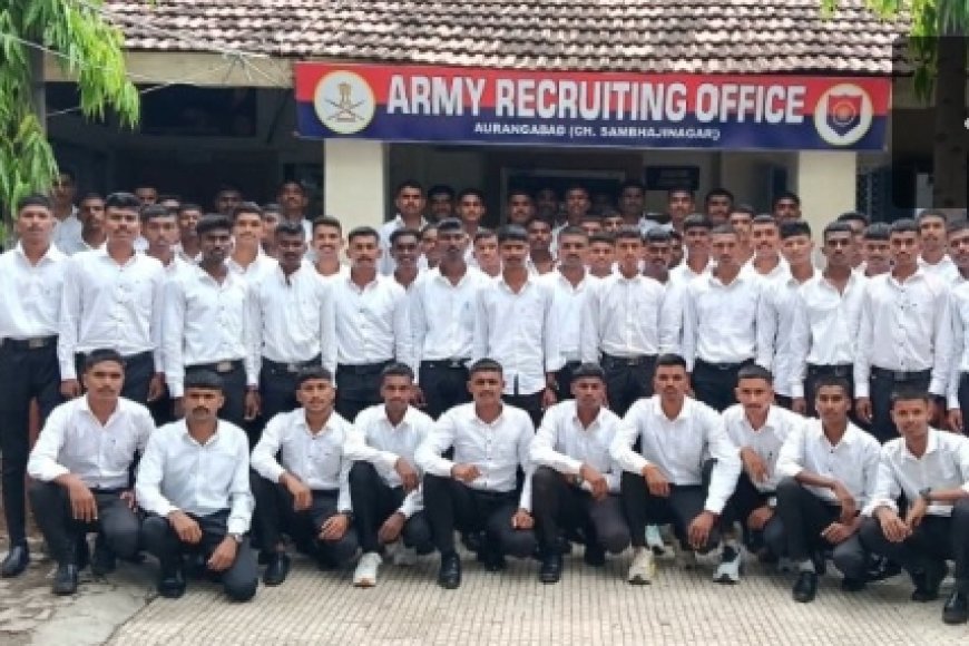 छत्रपति संभाजीनगर से 600 तकनीकी अग्निवीर उम्मीदवार सैन्य प्रशिक्षण केंद्रों के लिए रवाना